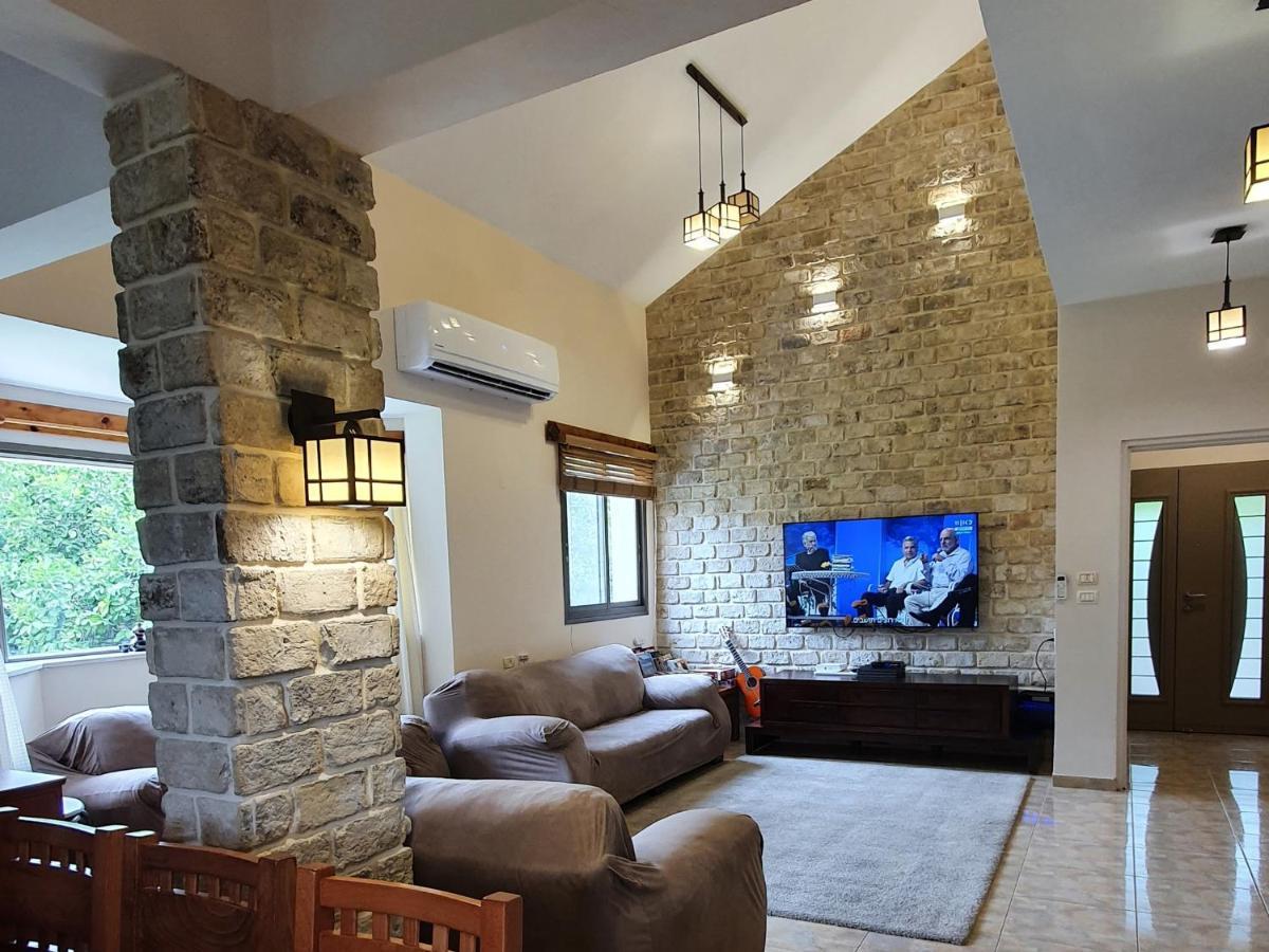 Huge & Private Villa In Kibbutz دفنة المظهر الخارجي الصورة